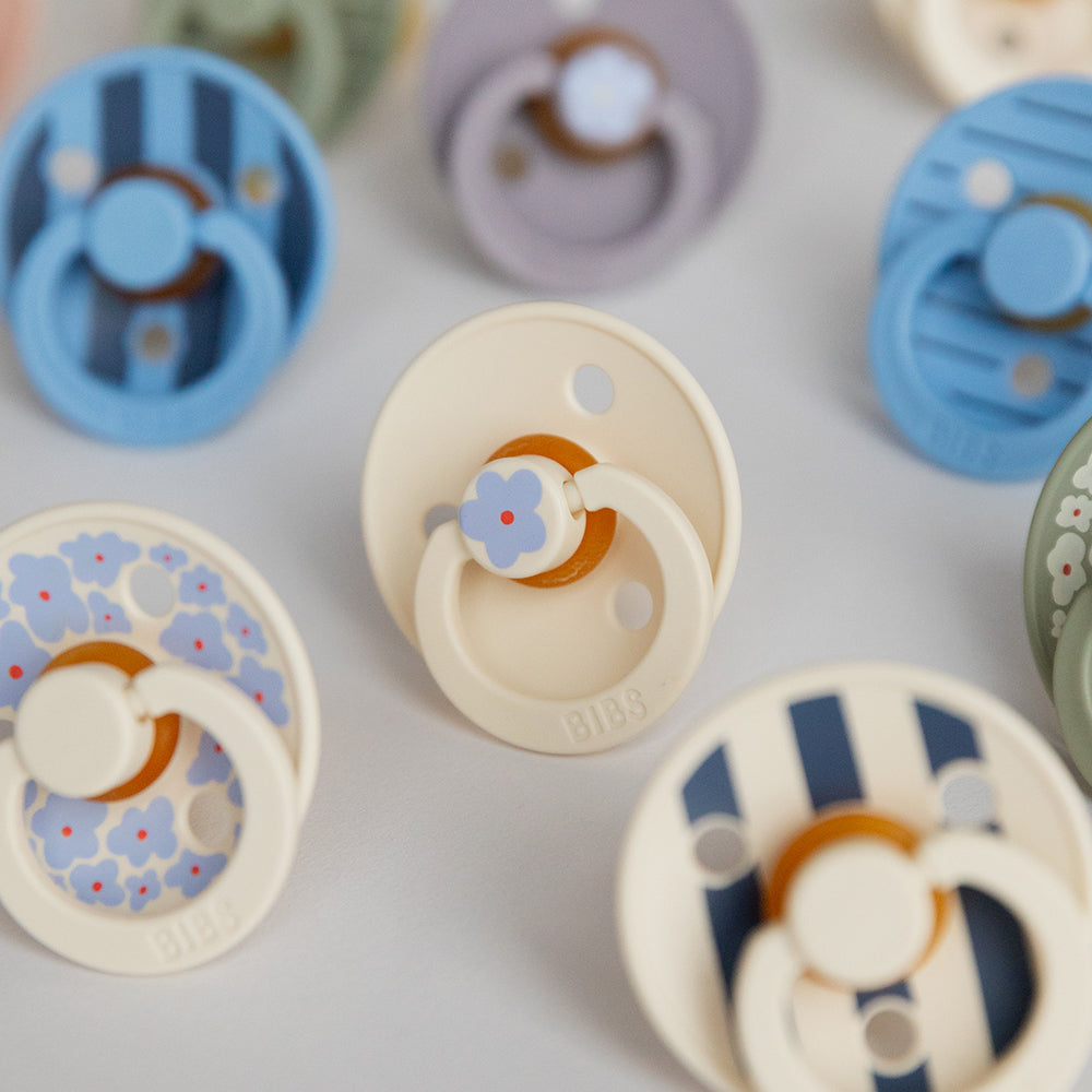 STUDIO Colour Pacifiers 2 Pack Jasmine - Ivory Mix