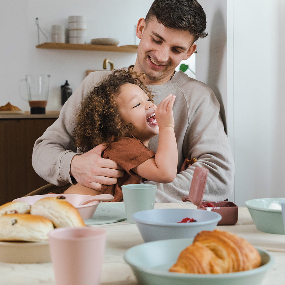 Parentboard Journal: Mealtime with little ones - BIBS