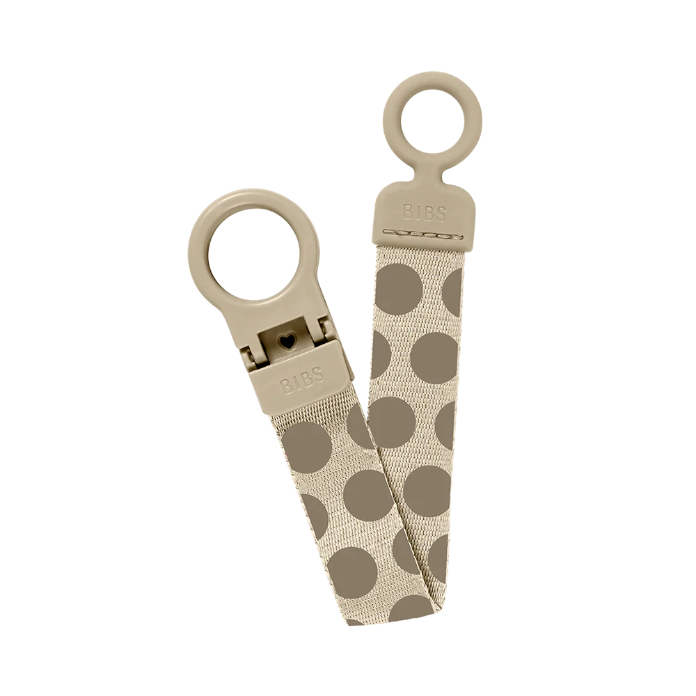 STUDIO Pacifier Clip Loop Polka - Vanilla/Dark Oak